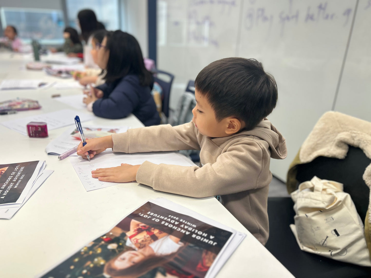 Junior Anchors of Fortune: A Lunar New Year Celebration | 新春新聞小主播 (Age 6-8)